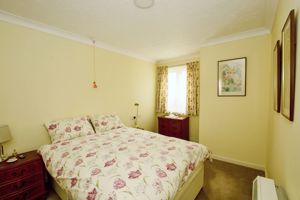 BEDROOM- click for photo gallery